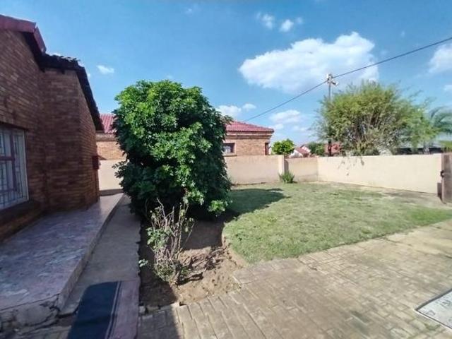 2 Bedroom House in Soshanguve XX