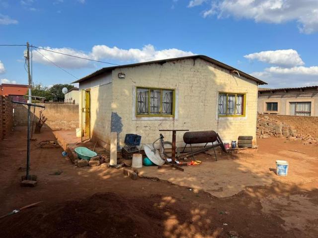 2 Bedroom House in Soshanguve East