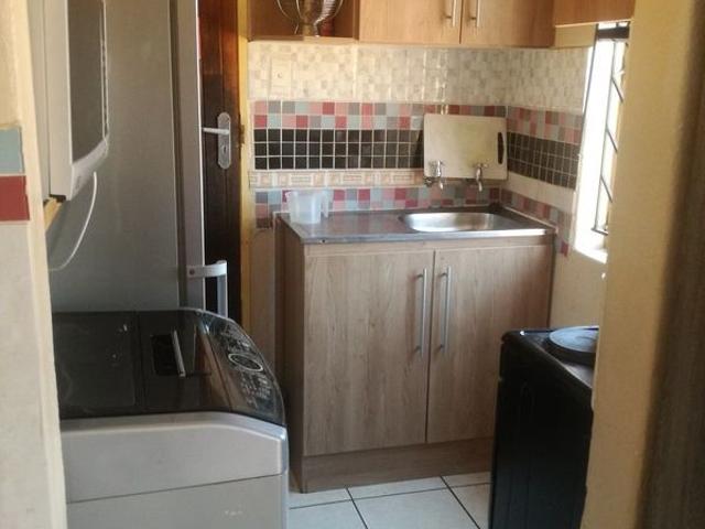 2 Bedroom House in Soshanguve, FF