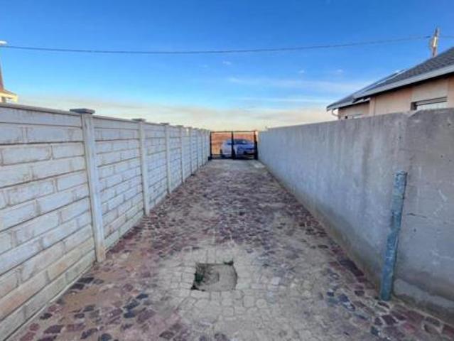 2 Bedroom House in Savanna City