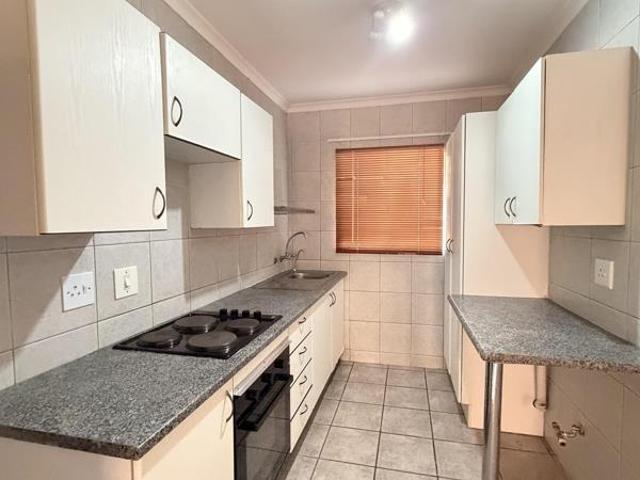 2 Bedroom House in Safari Gardens