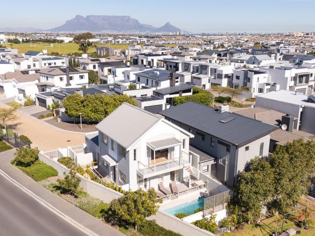 2 Bedroom House in Sagewood