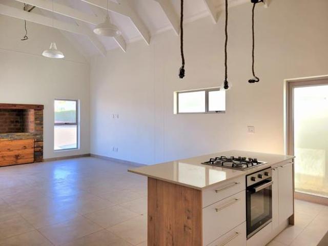 2 Bedroom House in Saldanha