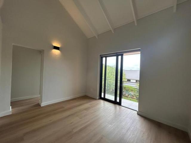 2 Bedroom House in Sandbaai