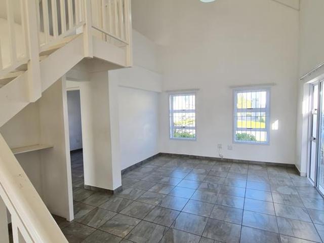 2 Bedroom House in Sandbaai