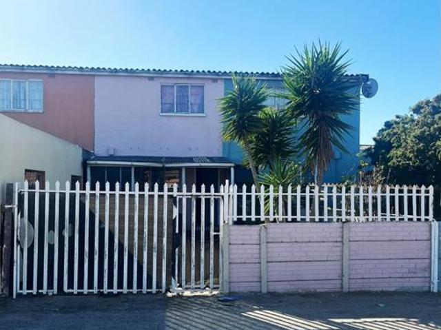 2 Bedroom House in Sarepta