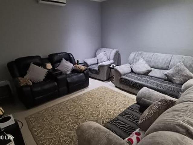 2 Bedroom House in Sea Park