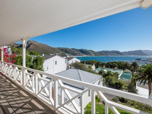 2 Bedroom House in Simon's Town Central