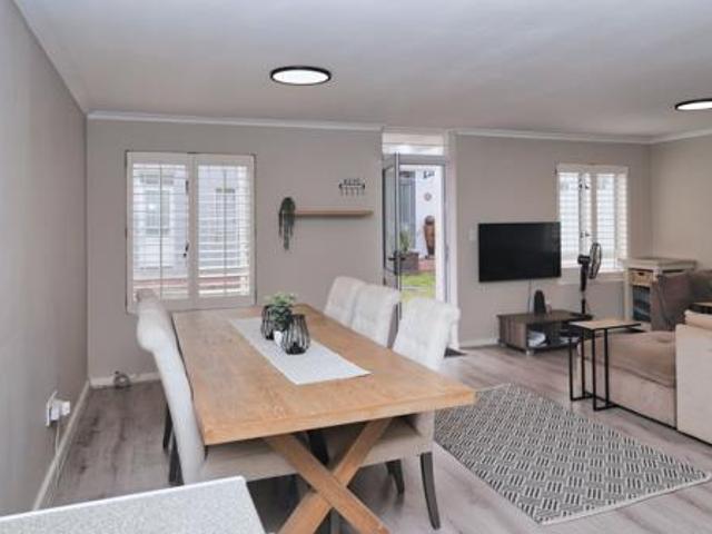 2 Bedroom House in Simonswyk