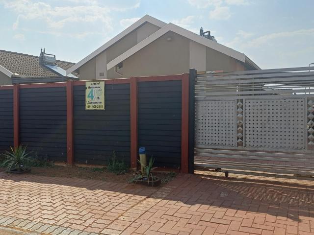 2 Bedroom House in Sky City