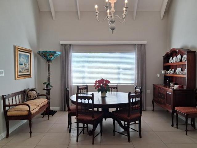 2 Bedroom House in St Francis Links Golf Estate
