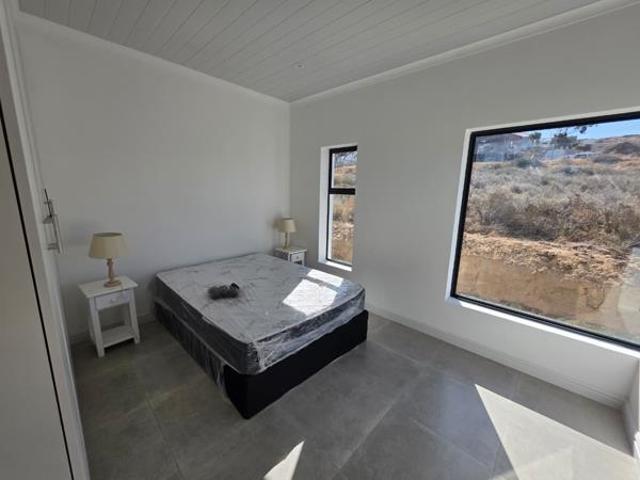 2 Bedroom House in St Helena Views