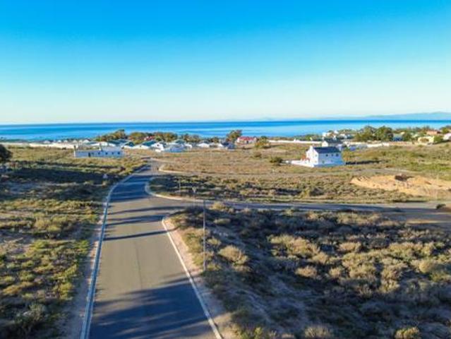 2 Bedroom House in St Helena Views