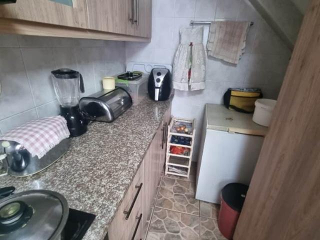 2 Bedroom House in Stanmore