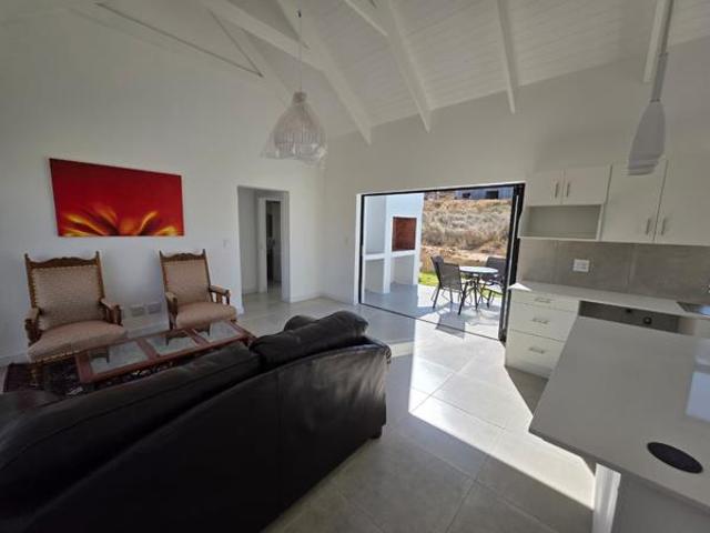 2 Bedroom House in Steenbergs Cove