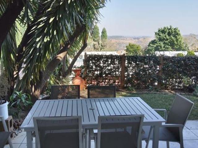 2 Bedroom House in Sterrewag