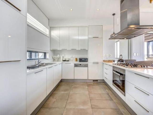 2 Bedroom House in Steyn City
