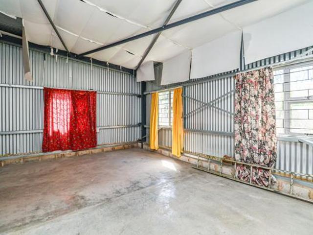 2 Bedroom House in Stormsrivier