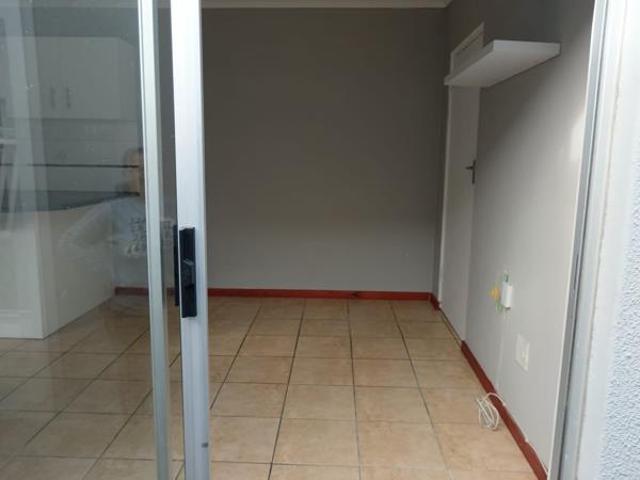 2 Bedroom House in Strandfontein