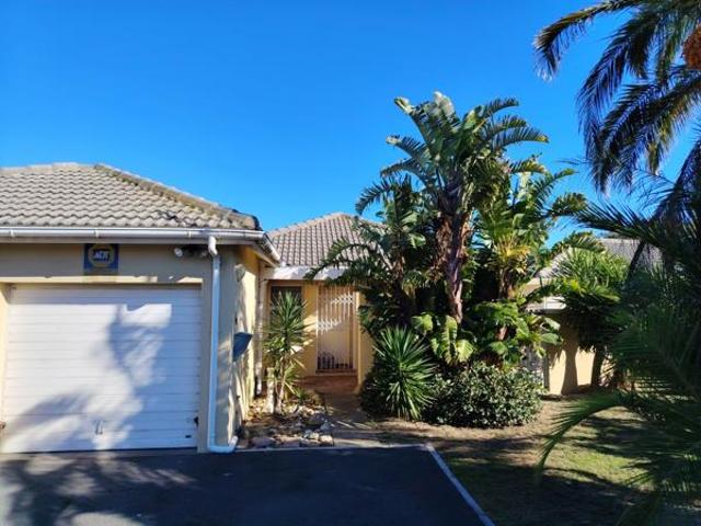 2 Bedroom House in Sunningdale