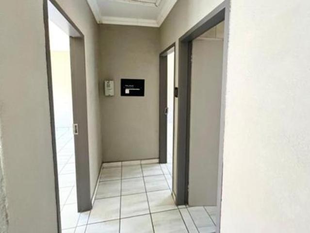 2 Bedroom House in Sunset Park