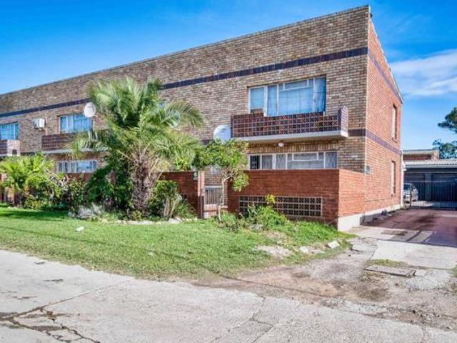 2 Bedroom House in Swartkops