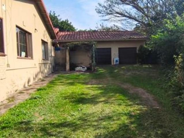 2 Bedroom House in Port Edward