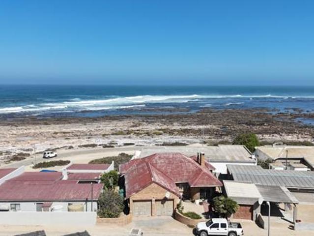 2 Bedroom House in Port Nolloth