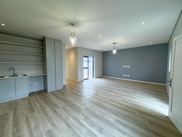 2 Bedroom House in Paarl Central
