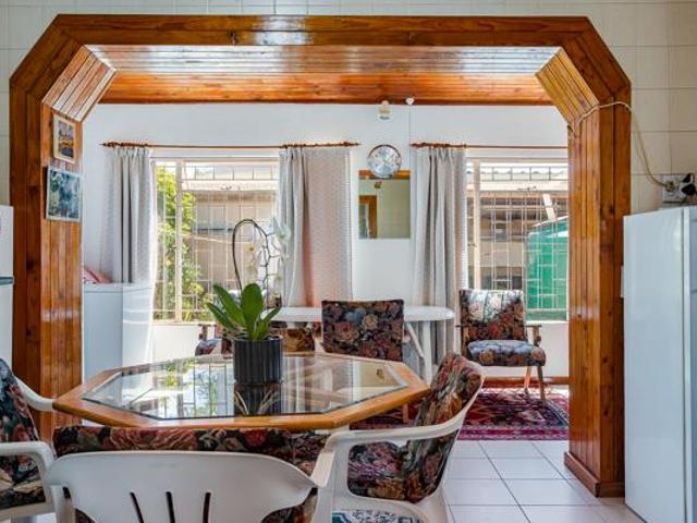 2 Bedroom House in Paarl Central