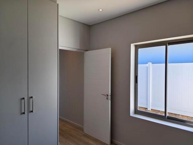2 Bedroom House in Paarl South