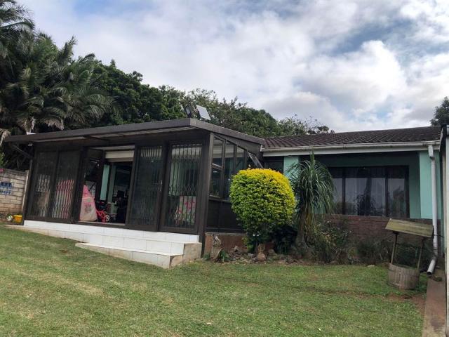 2 Bedroom House in Palm Beach