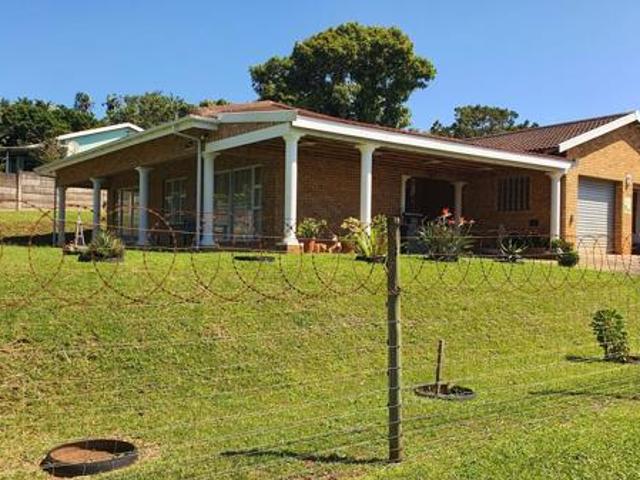 2 Bedroom House in Palm Beach