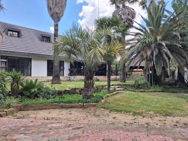 2 Bedroom House in Panorama