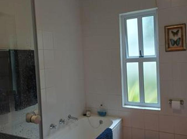 2 Bedroom House in Paradyskloof