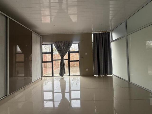 2 Bedroom House in Parkdene