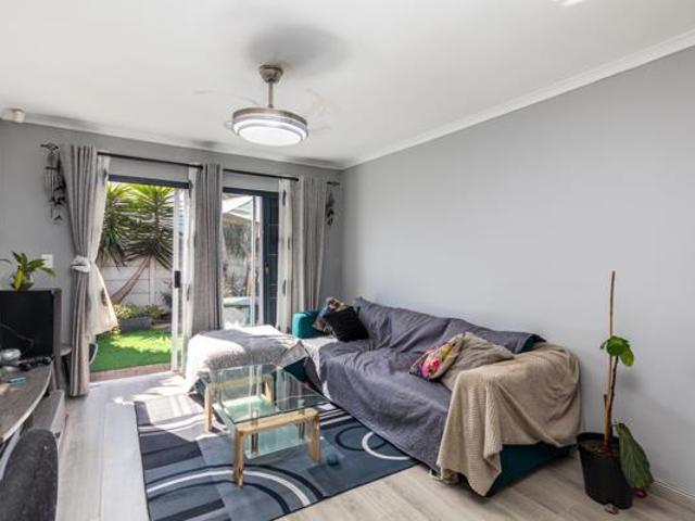 2 Bedroom House in Parklands