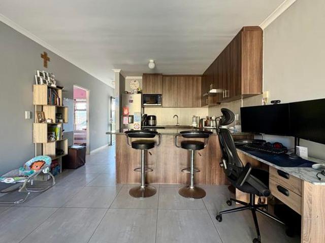 2 Bedroom House in Parklands
