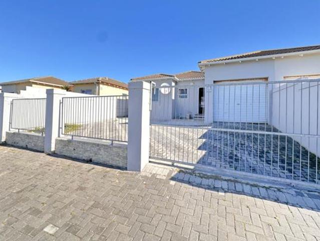 2 Bedroom House in Parsons Ridge