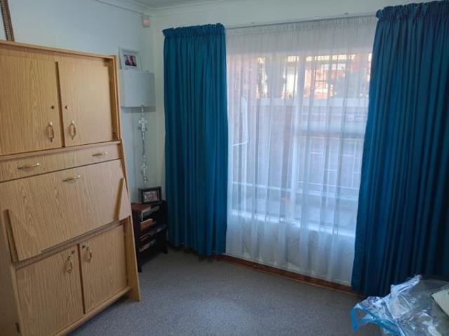 2 Bedroom House in Pentagon Park