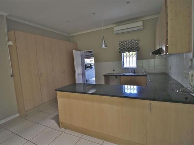2 Bedroom House in Plattekloof