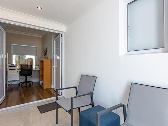 2 Bedroom House in Pringle Bay