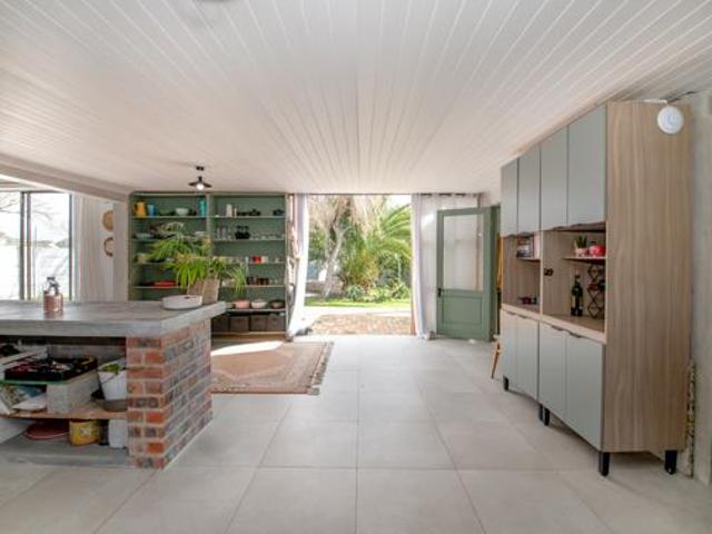 2 Bedroom House in Pringle Bay
