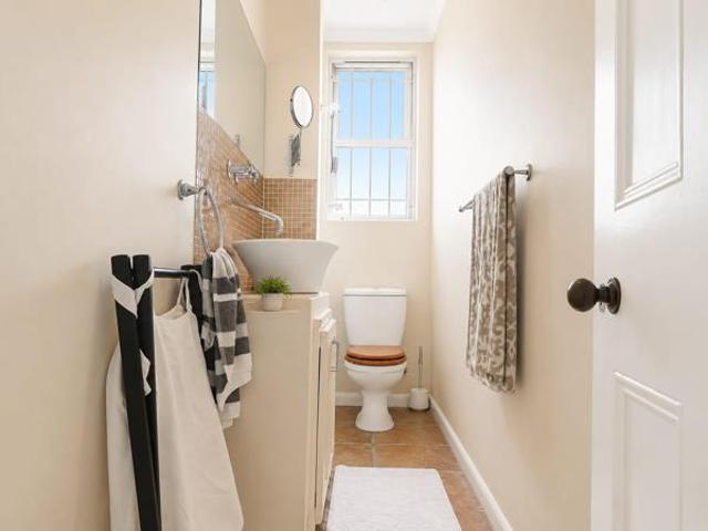 2 Bedroom House in Quigney