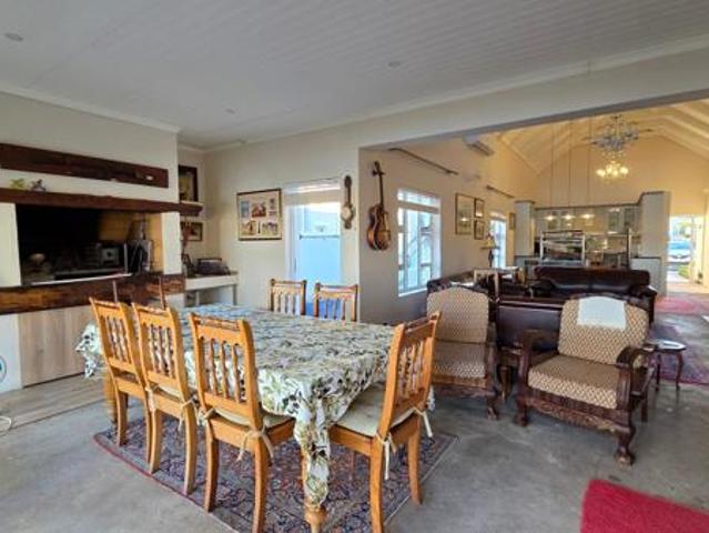 3 Bedroom House in Silwerstrand Golf and River Estate
