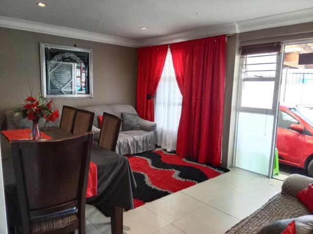 2 Bedroom House in Rocklands