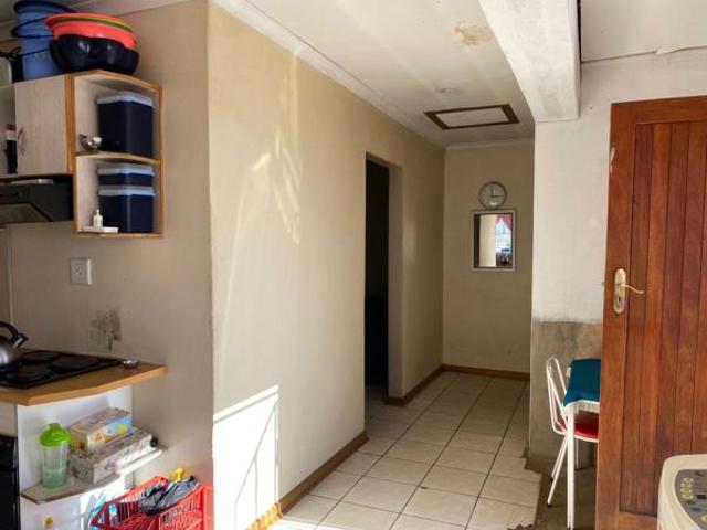 2 Bedroom House in Roodewal