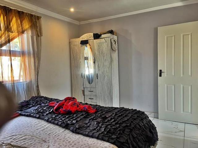 2 Bedroom House in Roodewal