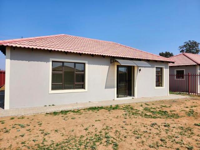 2 Bedroom House in Roodewal