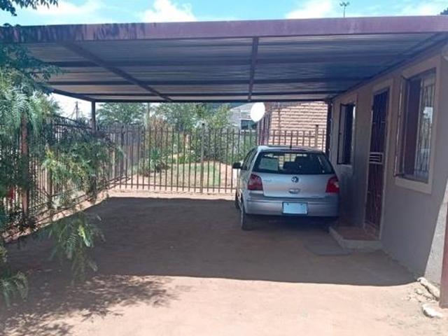 2 Bedroom House in Roodewal
